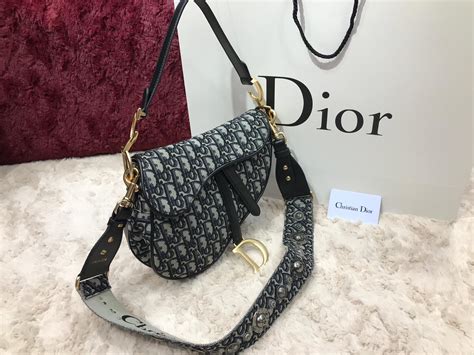 dior türkiye erkek siyah çanta saddle|Dior paket paketi.